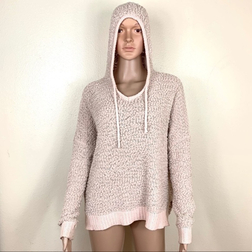 Miracle Women’s Hoddie Pullover Sweater Cream Sz M